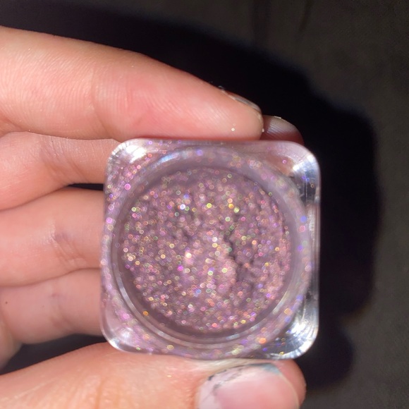 Eyeshadow palettes - Picture 15 of 15